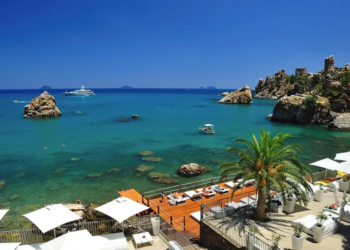 Hotel: Le Calette Bay